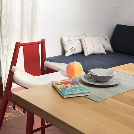 White Jasmine Landsted Áno Korakiána