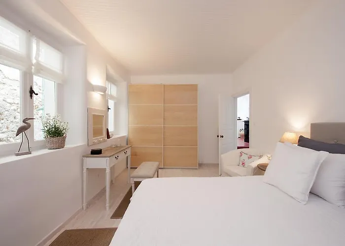 White Jasmine Landhaus *