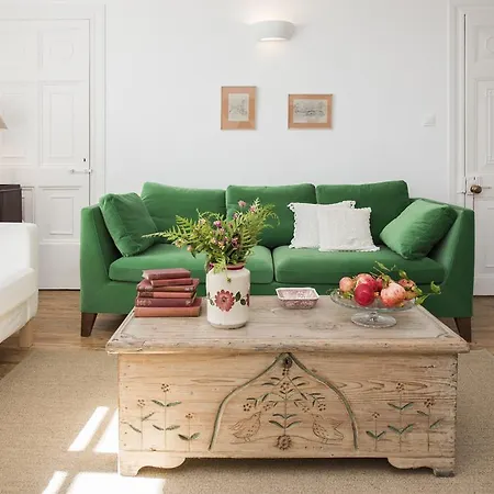 White Jasmine * Áno Korakiána