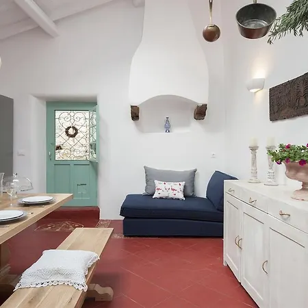 White Jasmine Áno Korakiána