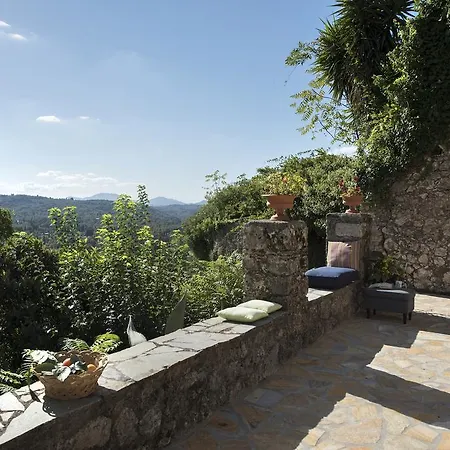 White Jasmine Áno Korakiána